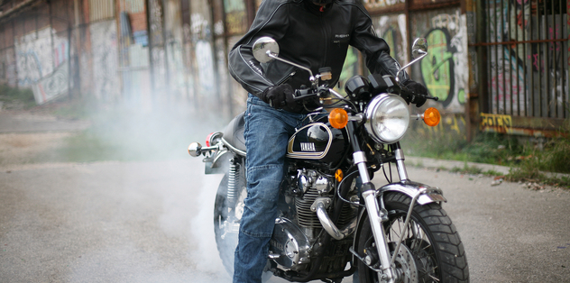 Pour 2014, Avon installe en France une structure dédiée à la  moto