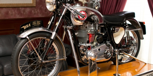 Une BSA Gold Star de 1956, nouvelle moto la plus chère du monde ?