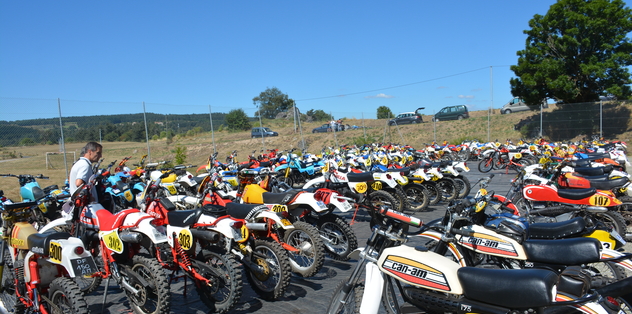 La moto classique version enduro : Auroux !