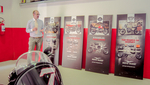 Le responsable marketing de Guzzi nous explique le concept Garage. Le responsable marketing de Guzzi nous explique le concept Garage.